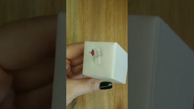 Piercing de rubi смотреть онлайн