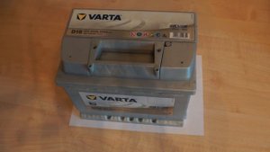 Аккумулятор VARTA D15 Silver Dynamic 563 400 061 обратная полярность 63 Ач