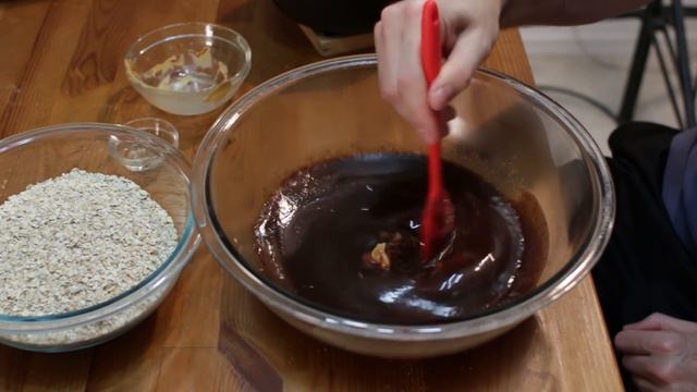 How to Make No Bake Chocolate Oatmeal Cookies | Easy No Bake Cookies Recipe смотреть онлайн