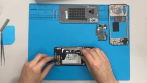 Samsung A70 обзор внутренних компонентов / Samsung disassembly