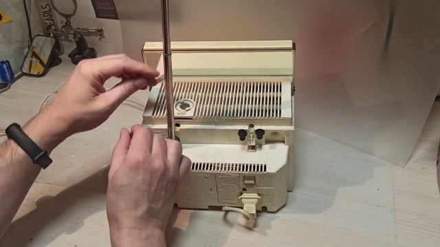 Шилялис 405 Д-1 портативный телевизор, СССР, 1987 год #ретро #винтаж #USSRvintage #USSRtv