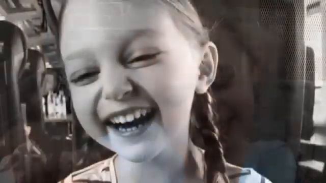 Мерьем Узерли впервые показала фотографии дочери сразу после рождения смотреть онлайн