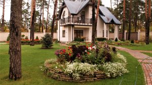 ?Примеры красивых загородных домов и садовых участков / Ideas for home and garden / A - Video
