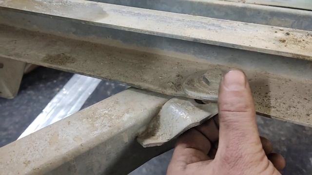 прицеп саз, или что стало с прицепом за одну поездку смотреть онлайн