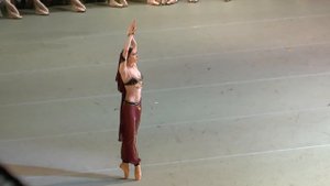 26.09.13.Баядерка.Виктория Терёшкина.Танец со змеёй.