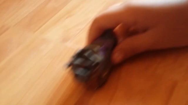 Ротвейлер рвёт чудовище