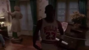 Home Alone (1990) Rocking Around The Christmas Tree