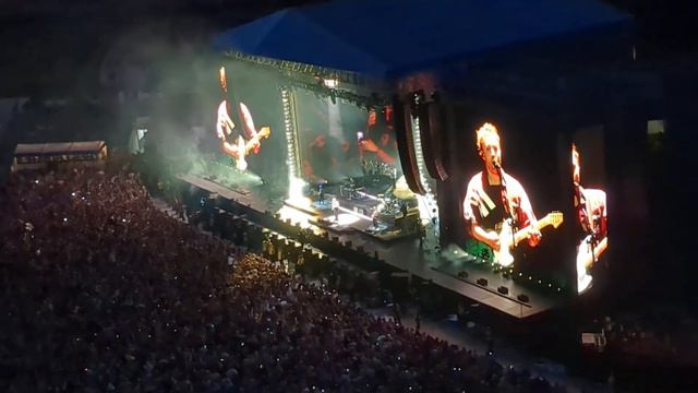Sam Fender - Saturday (Live at St James' Park, Newcastle, UK - June 10th) смотреть онлайн