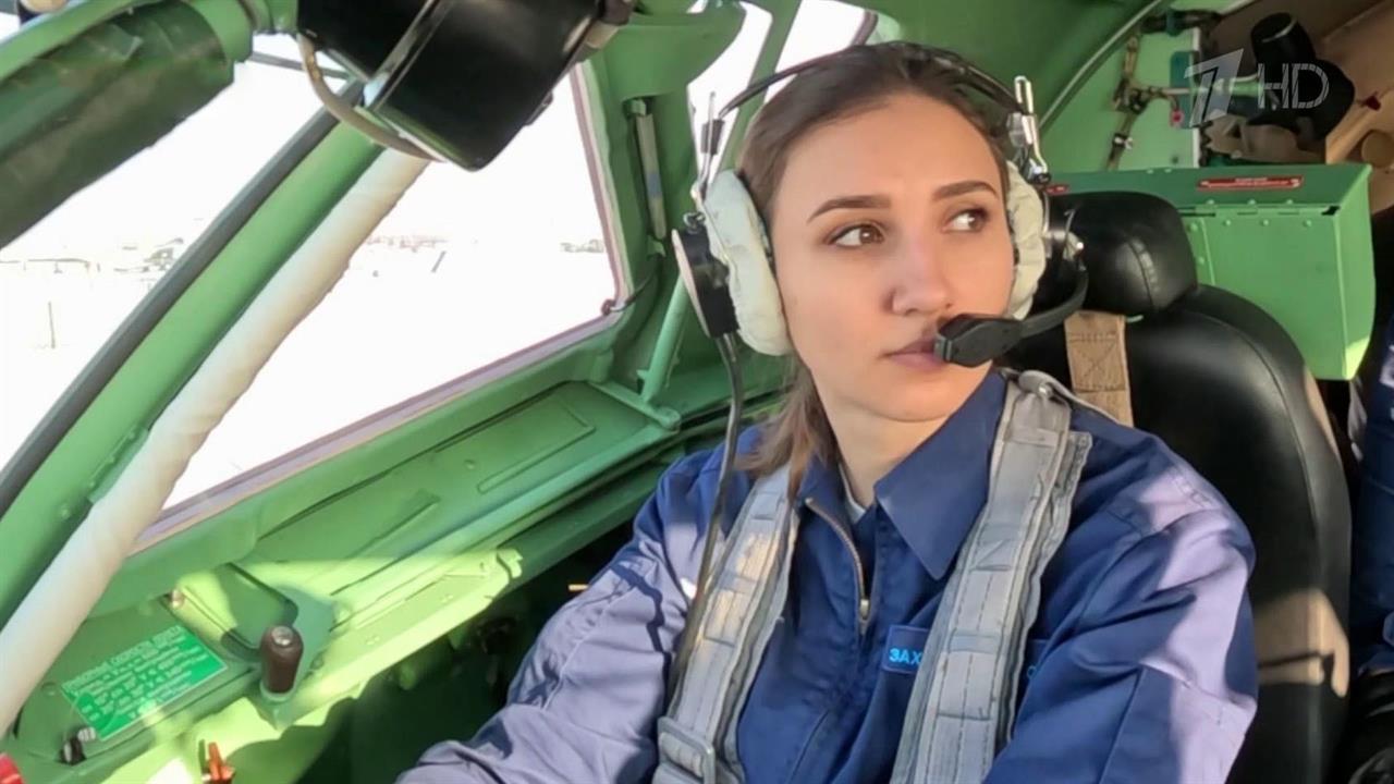 Единственная в РФ девушка - пилот дальней авиации о том, как давняя мечта превратилась в реальность.