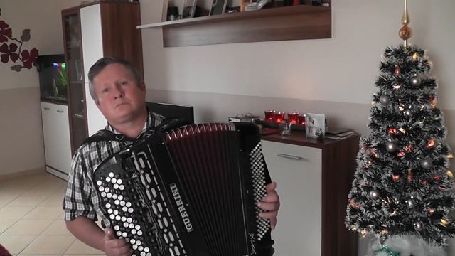 igreij bajan017(ШЕПТАЛИ ПОДРУГИ ЧТО ЁЛОЧКА ЧУДО)с текстом смотреть онлайн