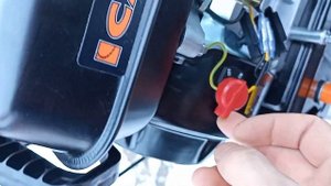 распаковка и запуск снегоуборщика carver stg 7056