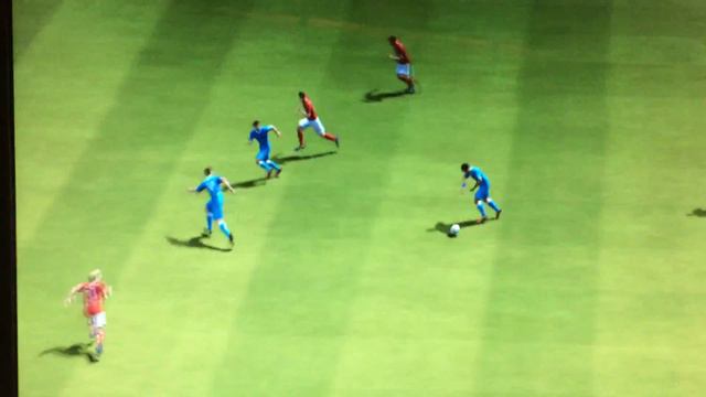 Hulk in FiFA 14 смотреть онлайн