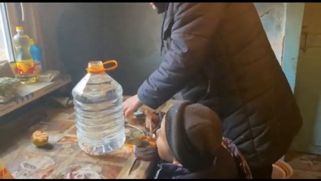 ЖЕСТЬ! ЖИЗНЬ НАЛАЖИВАЕТЬСЯ смотреть онлайн