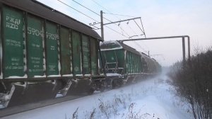 2ЭС6-401 "Синара" грузовым поездом из одних хопперов