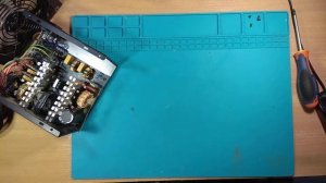 Что внутри блоков питания Aerocool KCAS-850G и VX800 и почему оно не надо