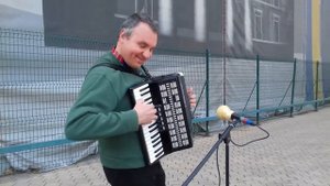 Сальваторе Адамо-Падает Снег, Уличный Аккордеонист/Tombe La Neige-Salvatore Adamo, Accordion Cover