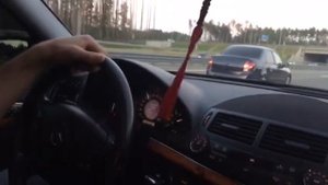 Мерседес 211 объём 2.5 vs гранта спорт