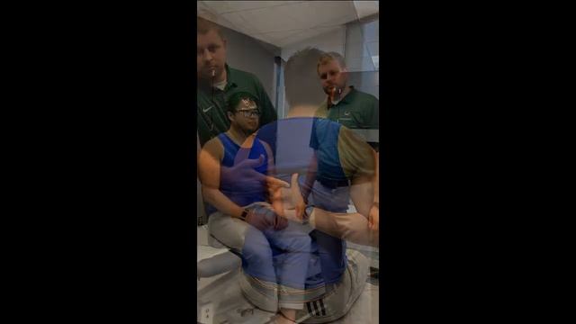 Henry Ford Sports Medicine - Shoulder Exam смотреть онлайн