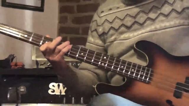 BASS FENDER PRECISION смотреть онлайн