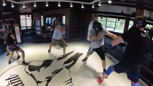 Бокс. Элефант. отработка глухой защиты 19.07.19. тренер Березкин смотреть онлайн