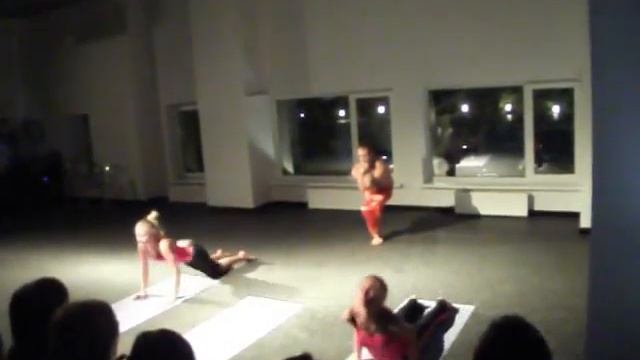 Выступление в клубе Gimnastika. yogavip.ru смотреть онлайн