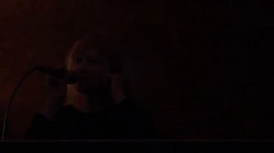 Таня поет "Я стану твоим ангелом" Марка Тишмана.