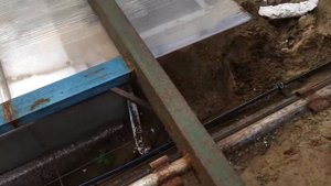 Как сделать откатную крышу для уличного бассейна. Доработки