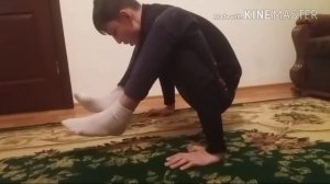 МИРОВОЙ РЕКОРД ПО ОТЖИМАНИЯМ БЕЗ НОГ 45. бакасана