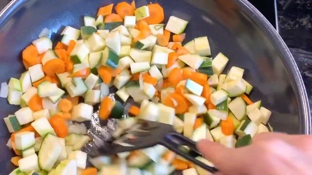 КАК ПРИГОТОВИТЬ КАБАЧКИ! Рагу из кабачков по-новому! СЕЗОН КАБАЧКОВ! РЕЦЕПТ ПП! ИНДИЙСКИЙ рецепт!