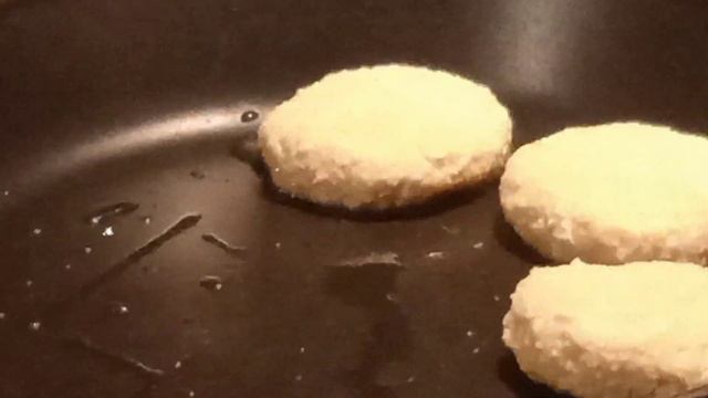 Влог.: за то лис может да? Что приготовила мама? Откуда дырка. смотреть онлайн