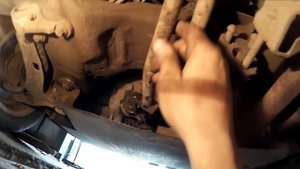 Устраняем дребезг ручки кпп на Nissan Almera N16
