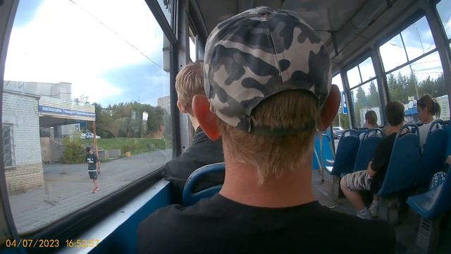 Видео за 04.05.2023 года еду домой на трамвае вид задней камеры смотреть онлайн