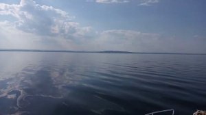 Куйбышевское водохранилище в спокойную погоду
