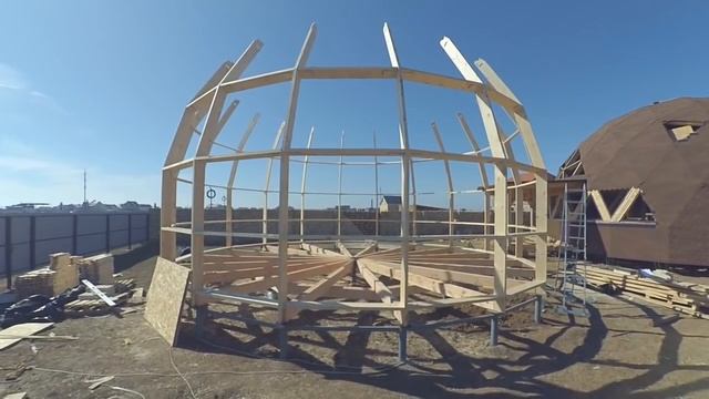 Купольный дом в Евпатории. Z10H, монтаж купола добросфера. смотреть онлайн