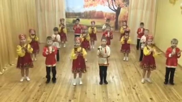 Танец с ложками "Варенька" МАДОУ №456 смотреть онлайн
