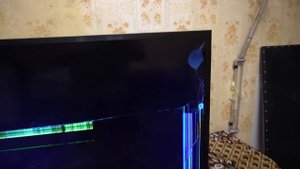 Разбили экран телевизора Samsung UE40J5000AU