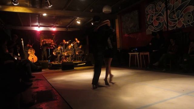 Esref Tekinalp y Natalia Fures 30.11.2011 смотреть онлайн