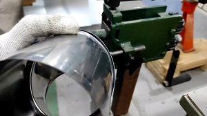 Обзор новой зигмашины. Отбортовка и усадка фальца отвода 90°. Диаметр 100 мм. Нержавейка.