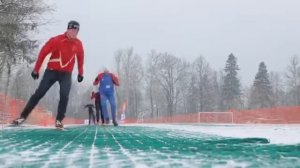 Тренировка молодых спортсменов в СК "Пересвет" на свесезонном покрытии SnowplastSKI