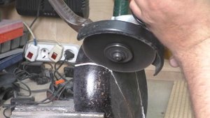 НЕ ВЫБРАСЫВАЙТЕ старую сковородку. Гениальная самоделка из хлама, такого никто не делал!