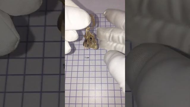 Висячие серьги из желтого золота