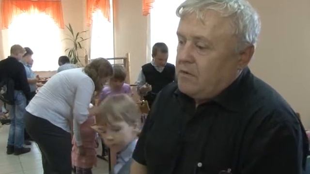 МАСТЕРА РЕМЕСЕЛ НАУЧИЛИ ДЕЛАТЬ ПОСВЕЧНИКИ смотреть онлайн