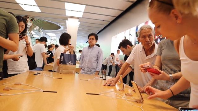 I bought iPhone Xs MAX in Shanghai with the Dual SIM CHINA Vlog смотреть онлайн