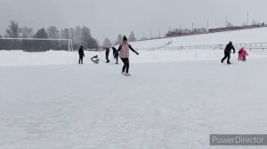 Как катаются на коньках дети в 5 лет