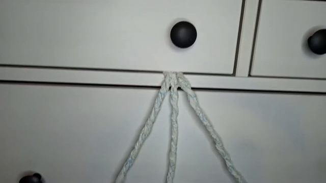 Веревка из туалетной бумаги против гантели смотреть онлайн