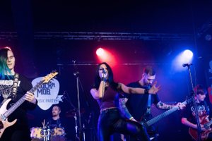 As I Lay Dying - My Own Grave