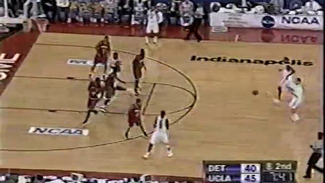 1999 NCAA Tournament First Round Day 1 смотреть онлайн