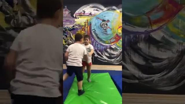 Бросок через бедро смотреть онлайн