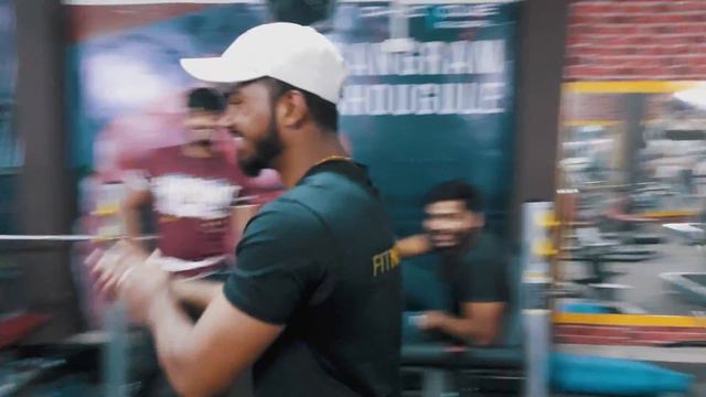 WIN IPHONE & Rs 1000 for Lifting 200 kg DEADLIFT ! смотреть онлайн