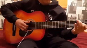 Токийский гуль на гитаре.